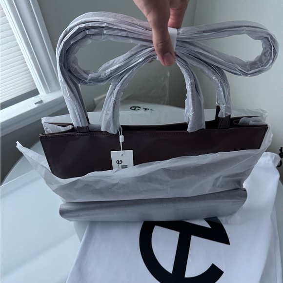 Telfar Chocolate Patent Tote | Medium | Vegan Leather - Picture 6 of 12